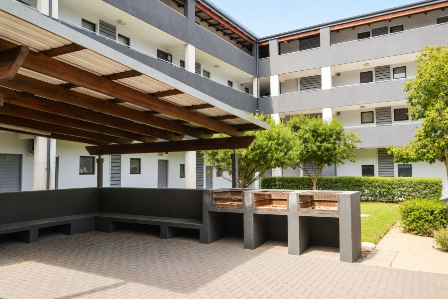 2 Bedroom Property for Sale in Parklands Western Cape